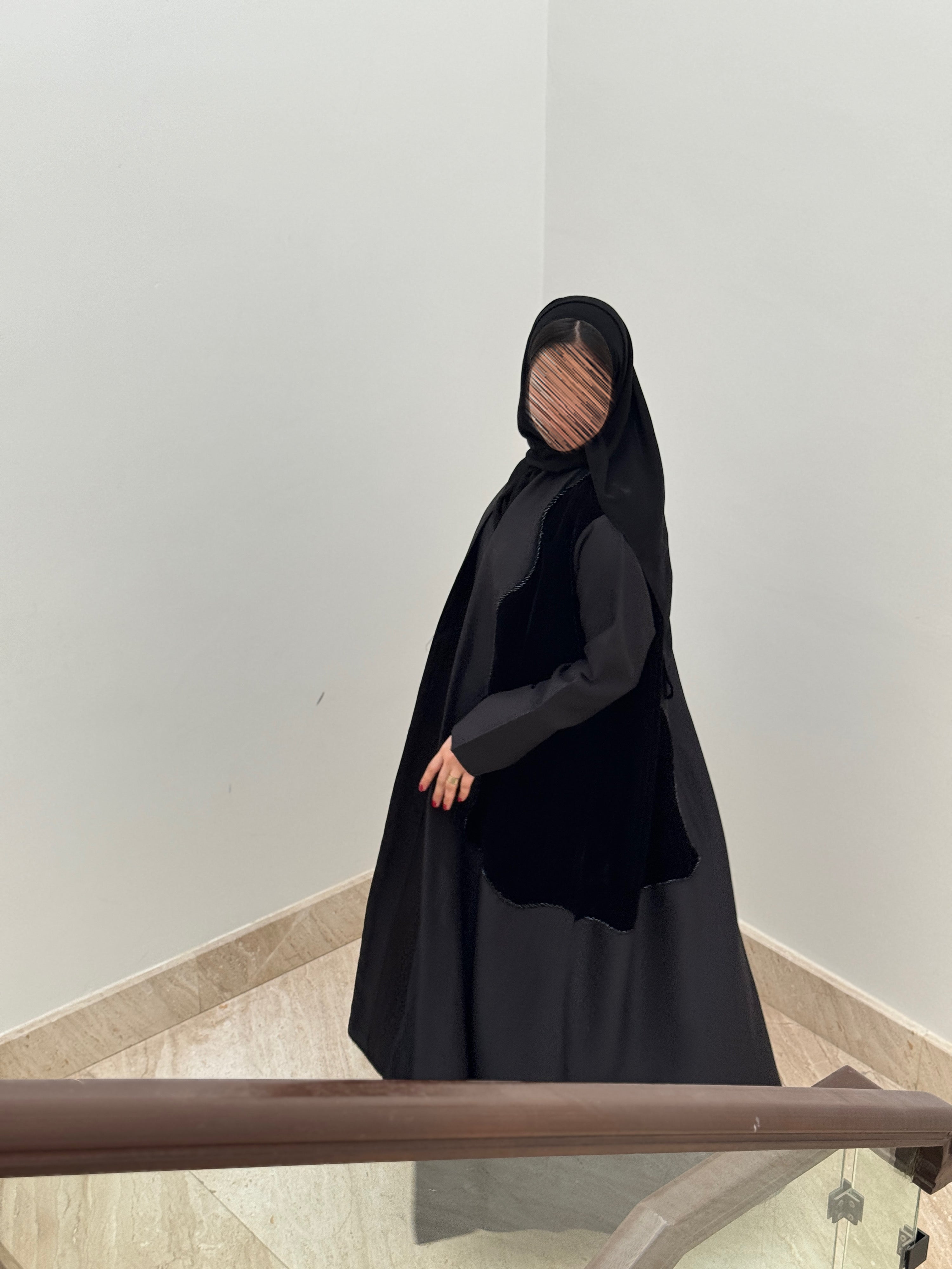 قماش كريب تيواني مع شاشة لمسية قصيرة نص كلوش - SNA12