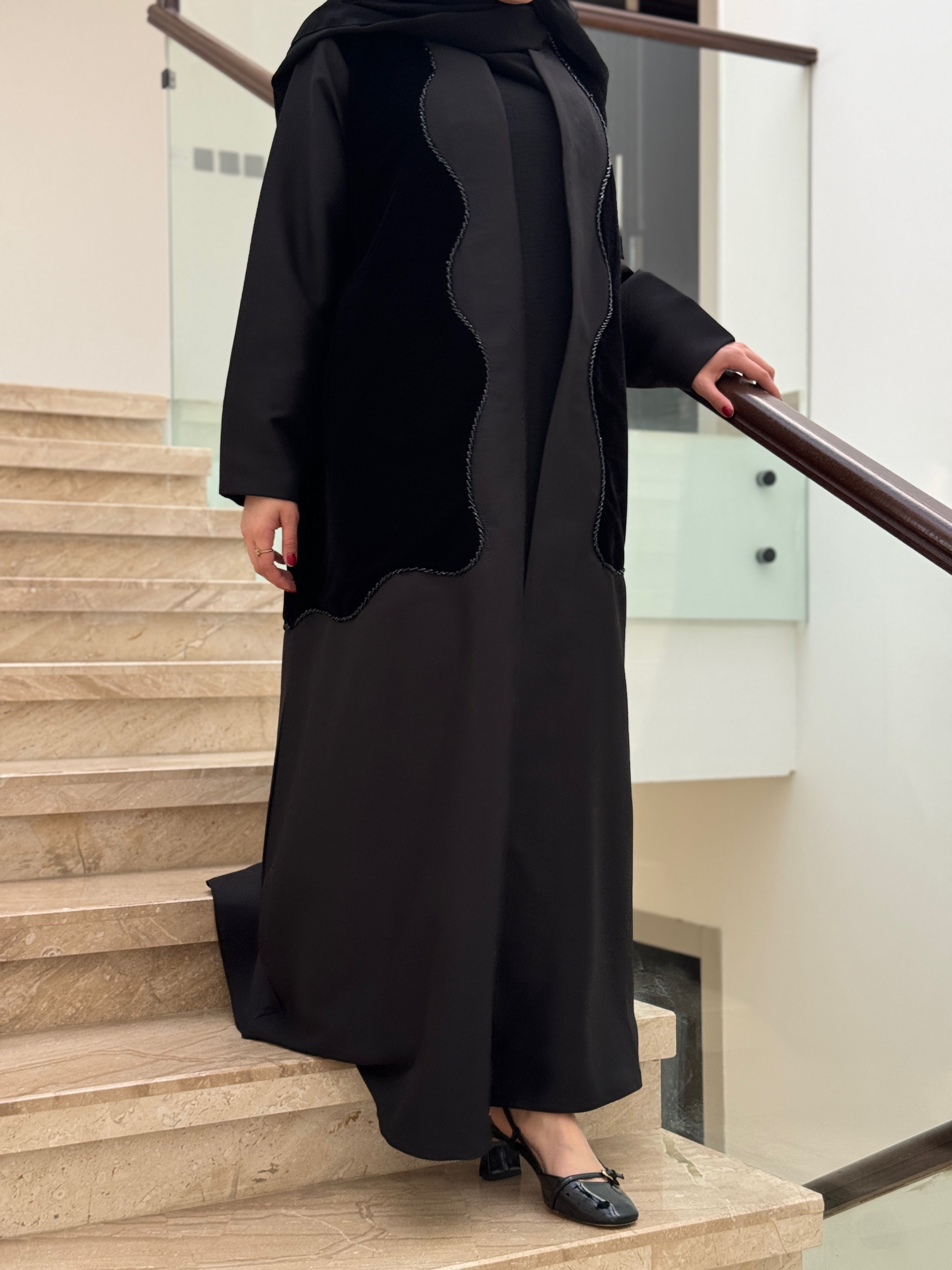 قماش كريب تيواني مع شاشة لمسية قصيرة نص كلوش - SNA12