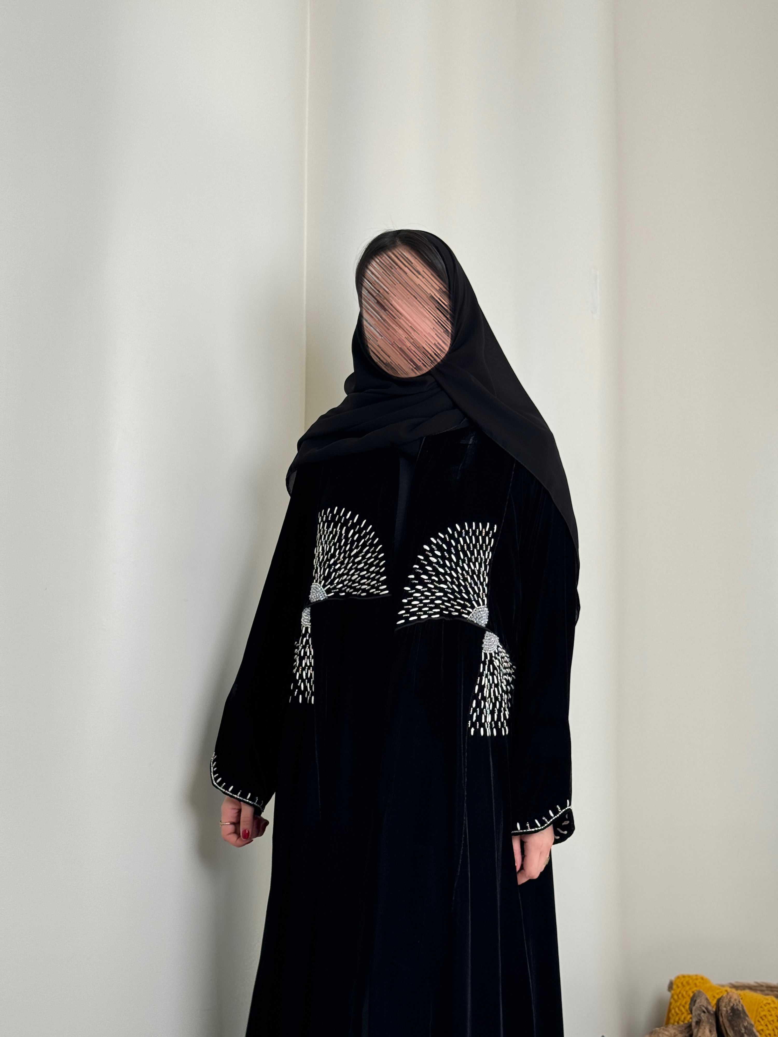 مخمل مع شك دردوزى نصية كلوش - SNA14