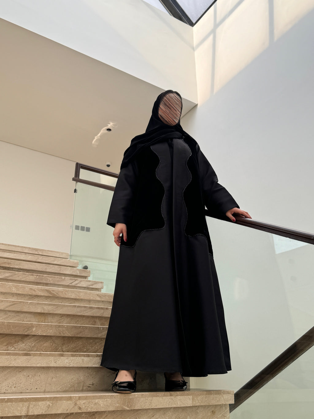 قماش كريب تيواني مع شاشة لمسية قصيرة نص كلوش - SNA12